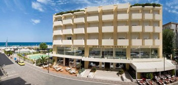 Hotel Trevi Cattolica