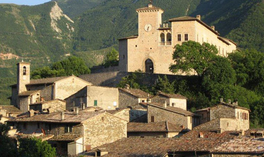 Comune di Piobbico - Castello Brancaleoni 3